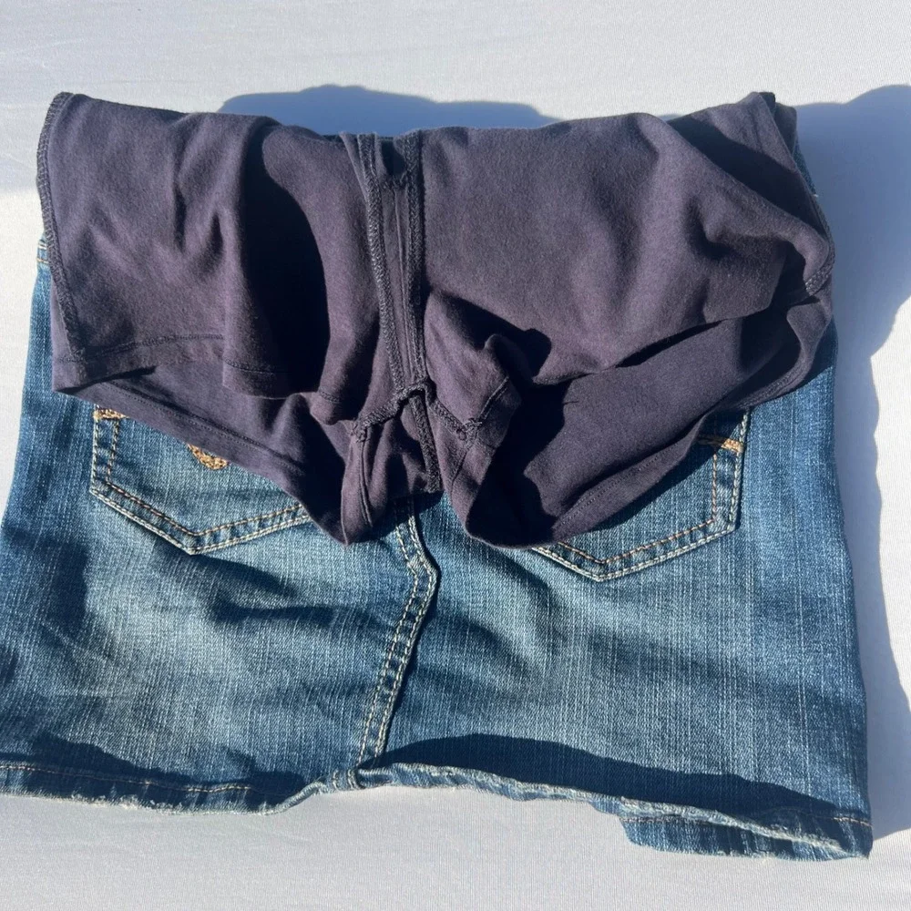 Justice Girls Denim Skort Medium Wash Heart Detail Size 7 Regular Mini Skirt